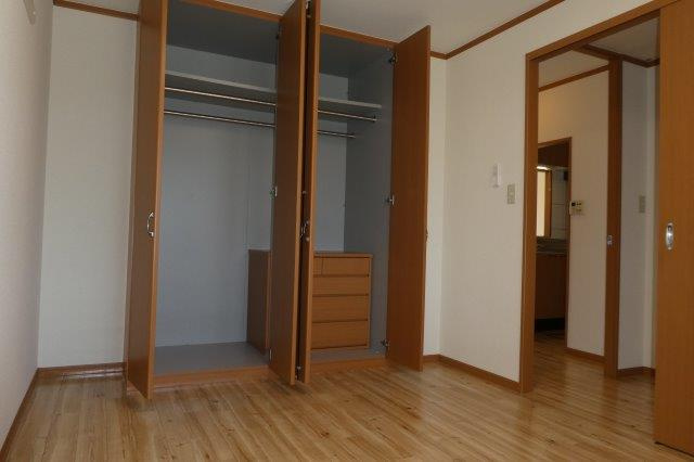 アメニティ羽島の洋室