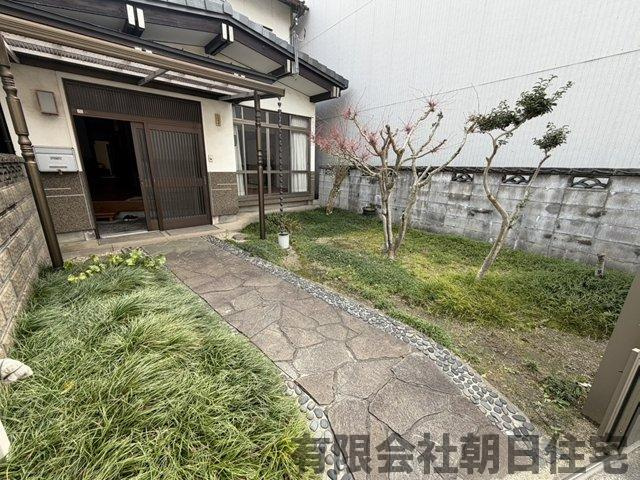 【玄関】 | 斐川町直江中古戸建 | きれいな玄関です