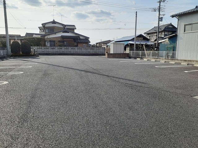 シャン・ド・フルール　Ⅰの駐車場|駐車場