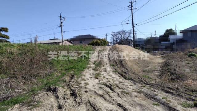６６５４８　瑞穂市生津土地の外観