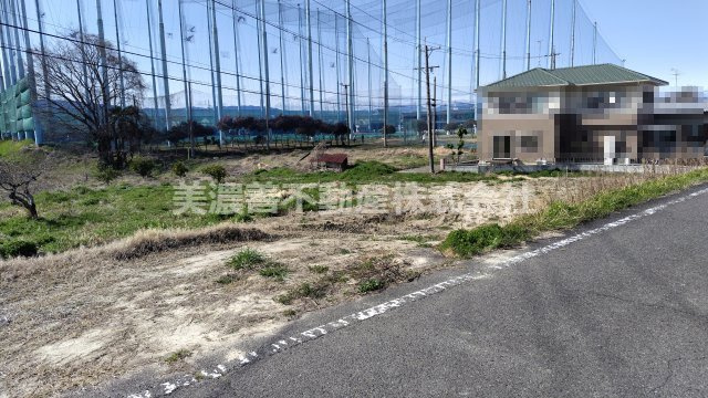 ６６５４８　瑞穂市生津土地
