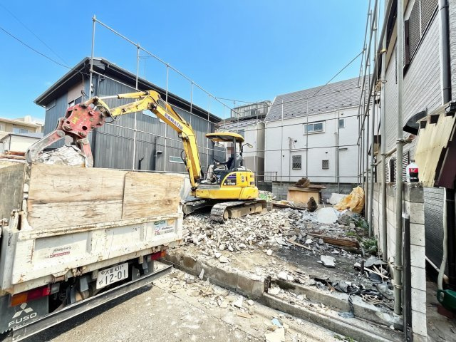 板橋区徳丸6丁目　建築条件無し売地の外観|2026.04.06撮影

現地ご見学希望・資料請求などお気軽にお問い合わせ下さい！
03-5990-5201