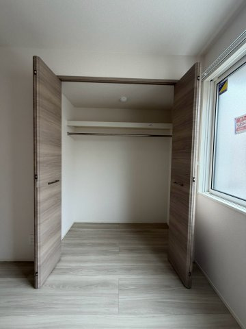 Ｄ-ｒｅｓｉｄｅｎｃｅ南茨木Ⅱの収納