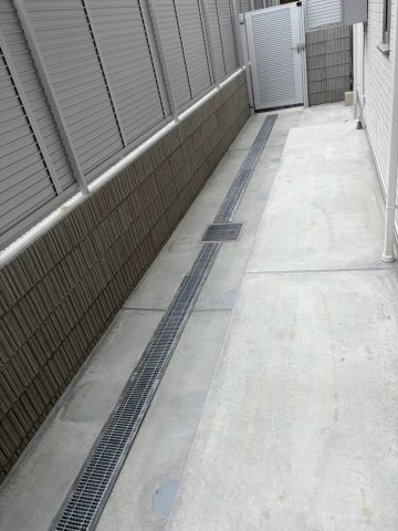 Ｄ-ｒｅｓｉｄｅｎｃｅ南茨木Ⅱのバルコニー
