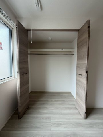 Ｄ-ｒｅｓｉｄｅｎｃｅ南茨木Ⅱの収納