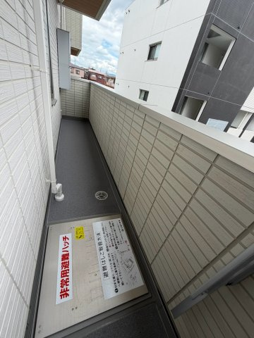 Ｄ-ｒｅｓｉｄｅｎｃｅ南茨木Ⅱのバルコニー