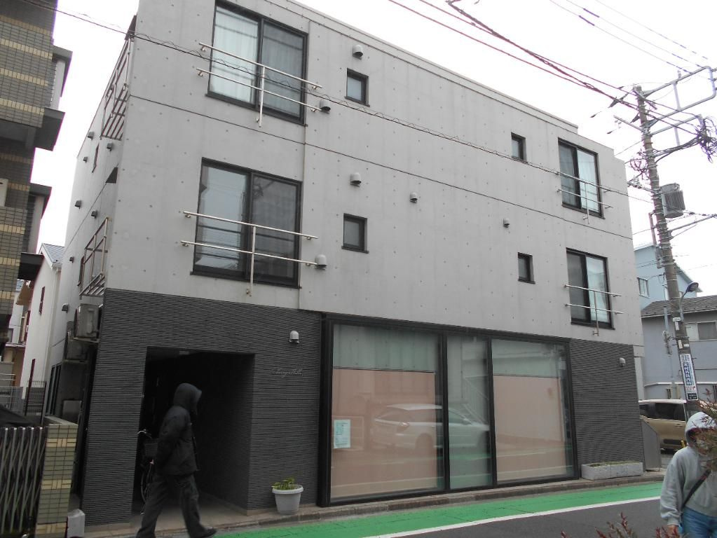 チェリーヒルズの外観