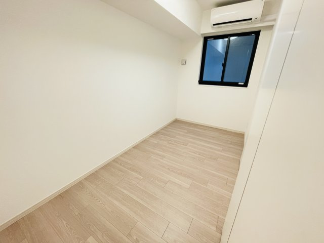 SYFORME NEXT IKEBUKURO WESTの居間・リビング|こちらのリビングで趣味の時間をお楽しみください