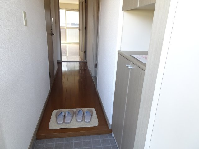 メイプルハウスの玄関