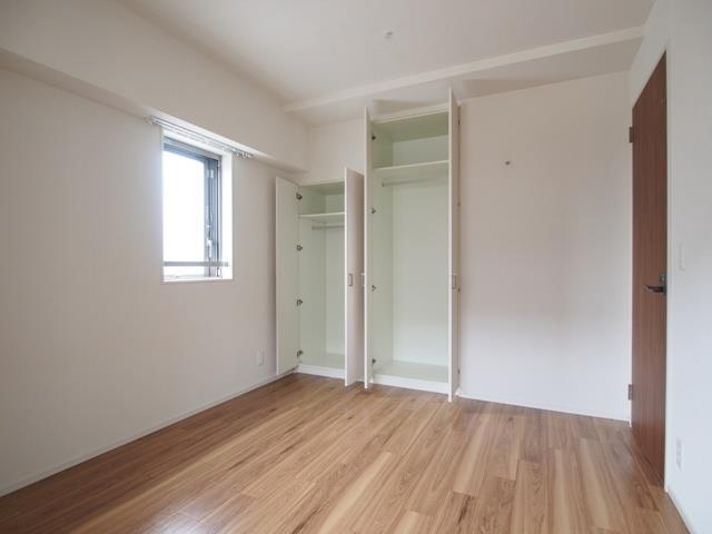 プレミスト都島パークフロントの収納