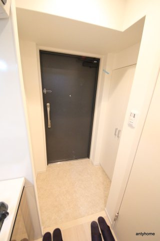 スプランディッド淀屋橋DUE　仲介手数料無料の玄関