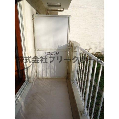 小金井市梶野町４丁目の賃貸マンションのバルコニー