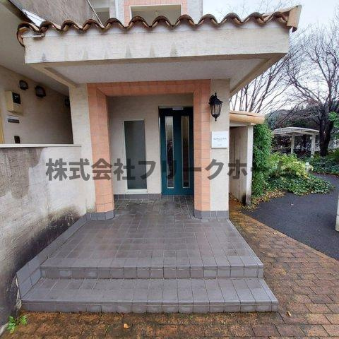 小金井市梶野町４丁目の賃貸マンションのロビー