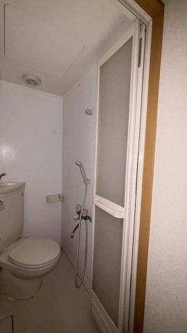 大塚ハウスのシャワールーム