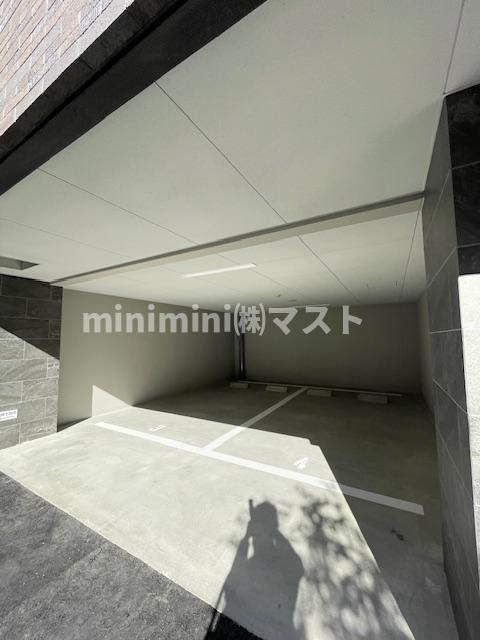 リヴェント玉造の駐車場