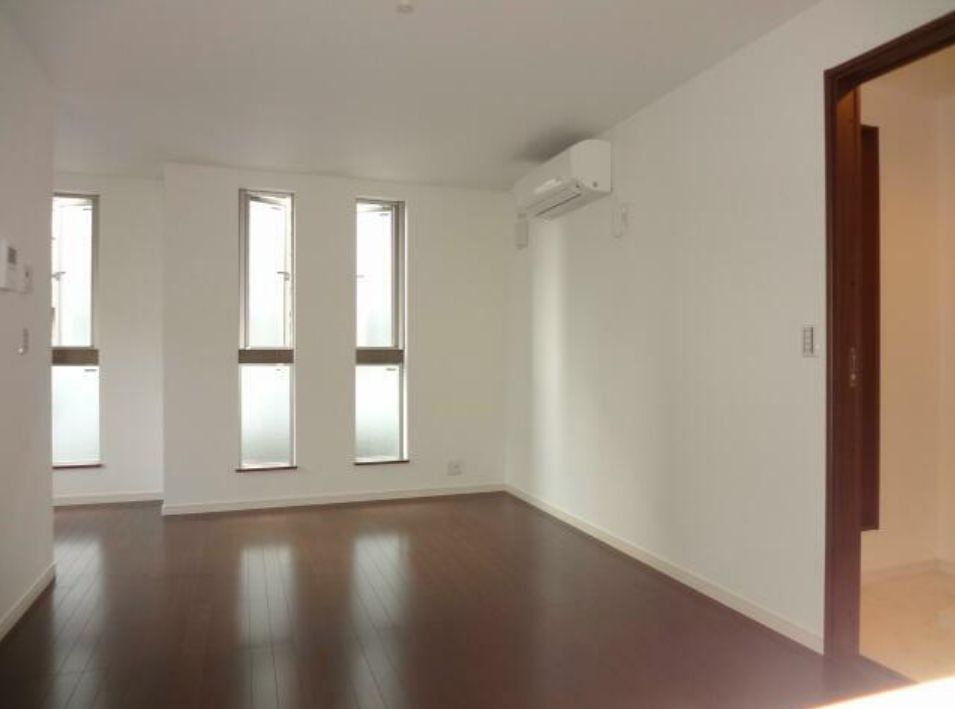 ヨーティアンⅡ（ヨーティアン2）の居間・リビング|洋室☆