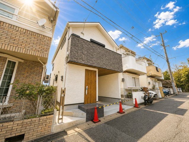 舞子坂4丁目　新築戸建て