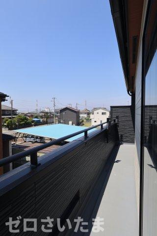 《仲介手数料無料》川越市今成２丁目14-8新築一戸建てブルーミングガーデンのバルコニー