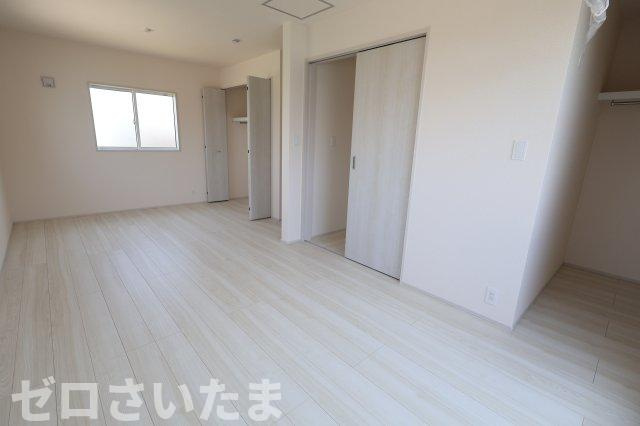 《仲介手数料無料》川越市今成２丁目14-8新築一戸建てブルーミングガーデンの洋室