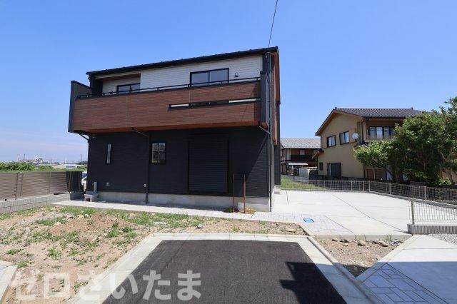 《仲介手数料無料》川越市今成２丁目14-8新築一戸建てブルーミングガーデンの外観