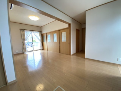 【居間・リビング】 | I様且来平屋