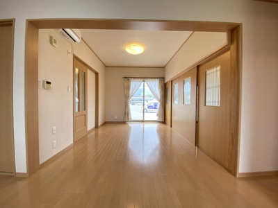 【居間・リビング】 | I様且来平屋