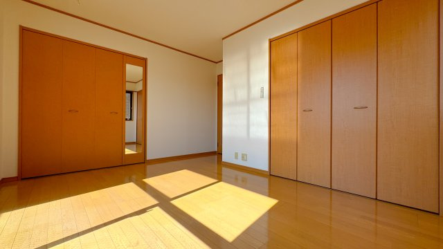 ボンベルソの洋室