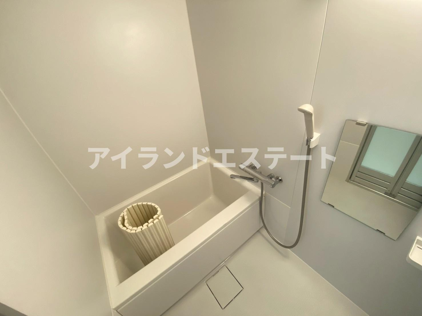 メゾンエル桜新町　ペット相談　陽当たり良好　高層階の浴室