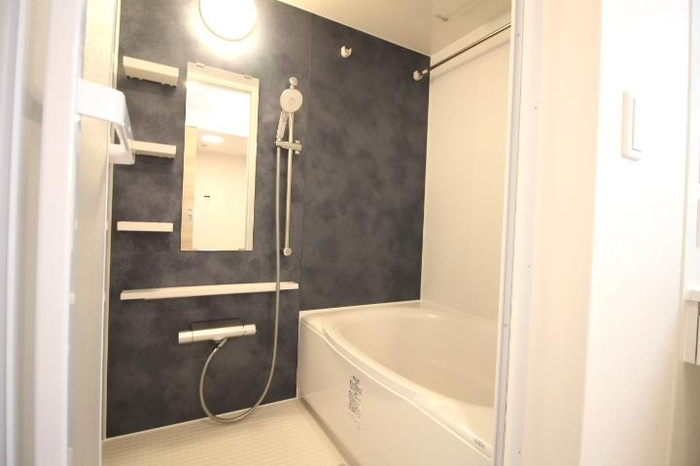 筑紫野市大字永岡のアパートの浴室
