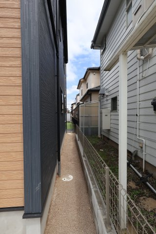 《仲介手数料無料》川越市今成２丁目1-3新築一戸建てグラファーレの外観