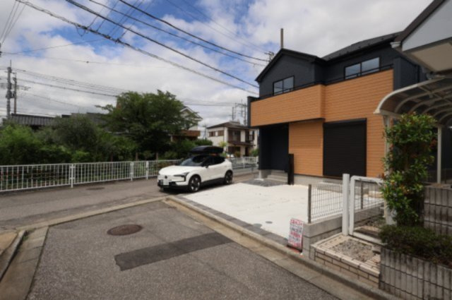 《仲介手数料無料》川越市今成２丁目1-3新築一戸建てグラファーレの外観