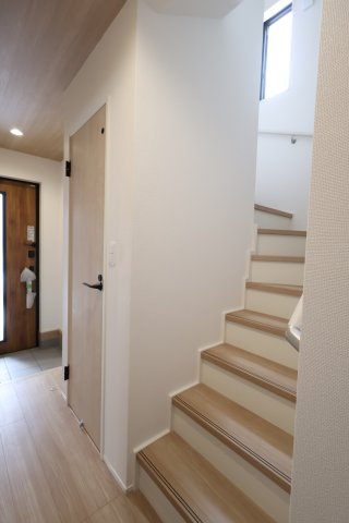 《仲介手数料無料》川越市今成２丁目1-3新築一戸建てグラファーレの内装