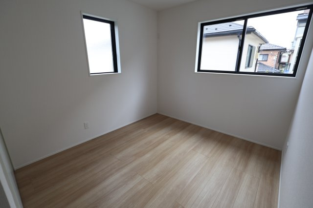 《仲介手数料無料》川越市今成２丁目1-3新築一戸建てグラファーレの洋室|2階 5.75帖