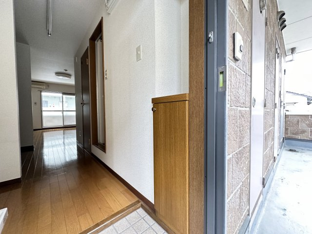 フィットハイム北本町の玄関