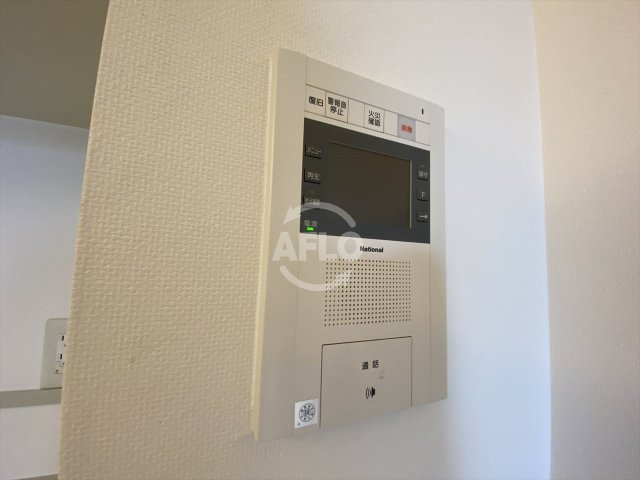 ロイヤルパークス桃坂のセキュリティ|ロイヤルパークス桃坂　TVモニター付きインターホン