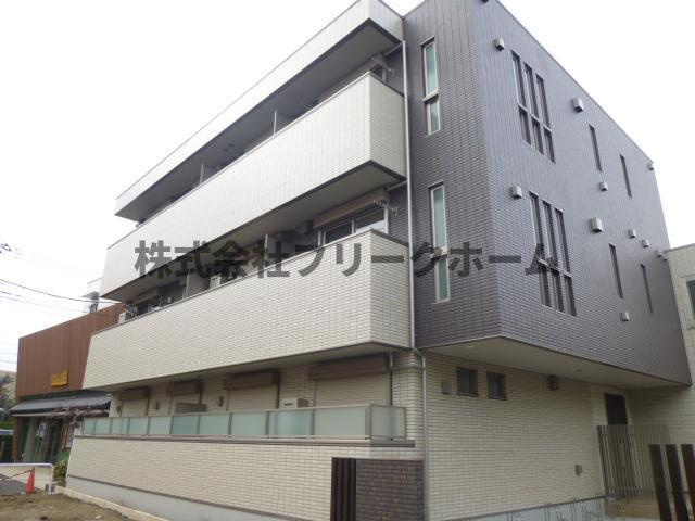 三鷹市下連雀２丁目の賃貸マンションの外観