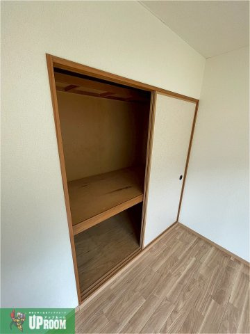 ファミール城東の収納