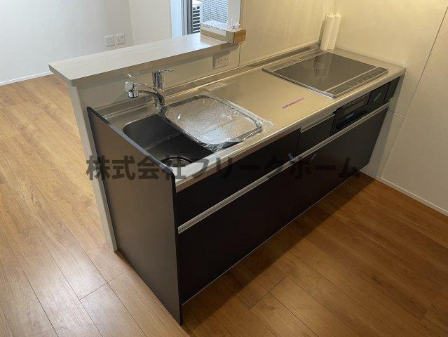 三鷹市井の頭３丁目のアパートのキッチン
