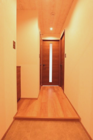 クラブメゾン明石樽屋町の玄関