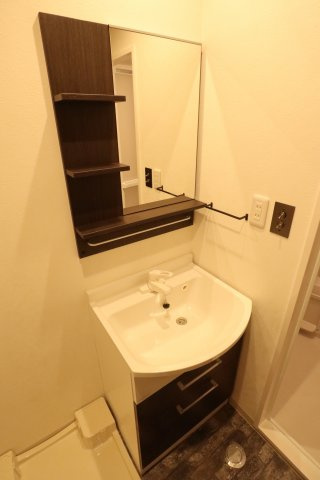 クラブメゾン明石樽屋町の洗面所