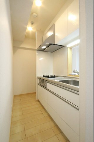ポラリス参番館のキッチン|※お部屋により仕様が異なる場合があります※
