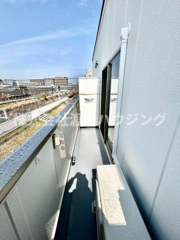 アルカンシェルコート豊津のバルコニー