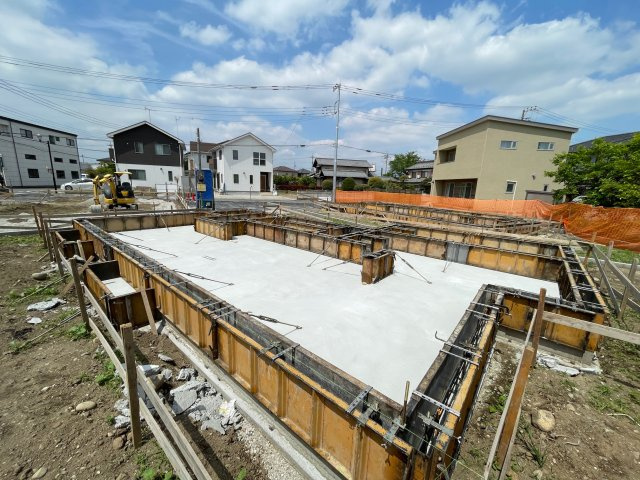 高崎市新町（全3棟）2号棟の外観