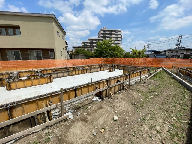 高崎市新町（全3棟）2号棟の外観