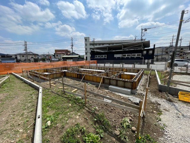 高崎市新町（全3棟）2号棟の外観
