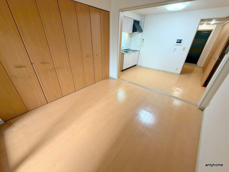 レジデンス本町靭公園　仲介手数料無料の寝室