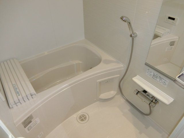 ＶＩＬＬＡ　ＢＥＬＬＥ　ＴＥＩＮＴＥの浴室