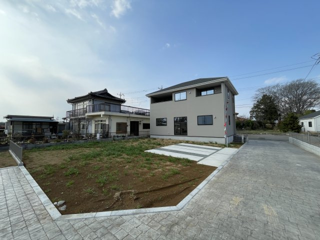 新築戸建・新築建売　玉村町9期　芝根小学校・南中学校の庭