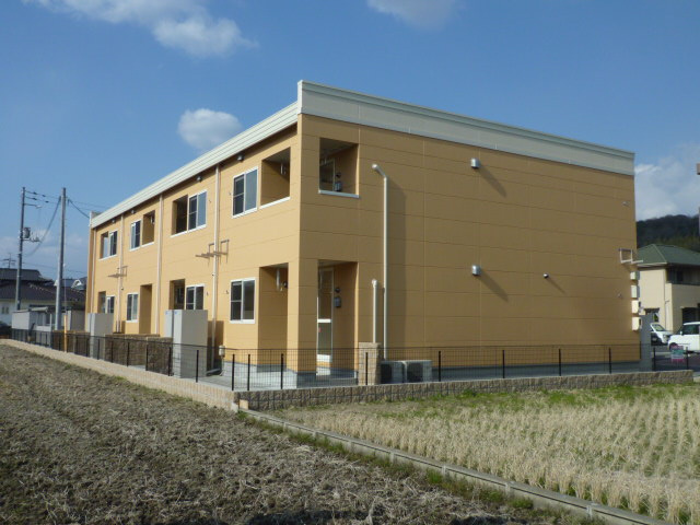 ＦＬＯＷＥＲ　ＬＯＡＤ　３２５の外観