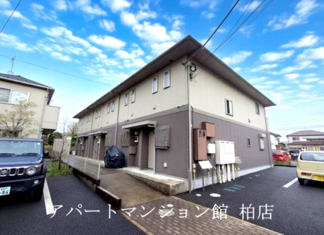 アスセーナD棟の外観